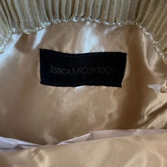 Gunne Sax by Jessica McClintock Vivienne Bow Clutch - Picture 4 of 10